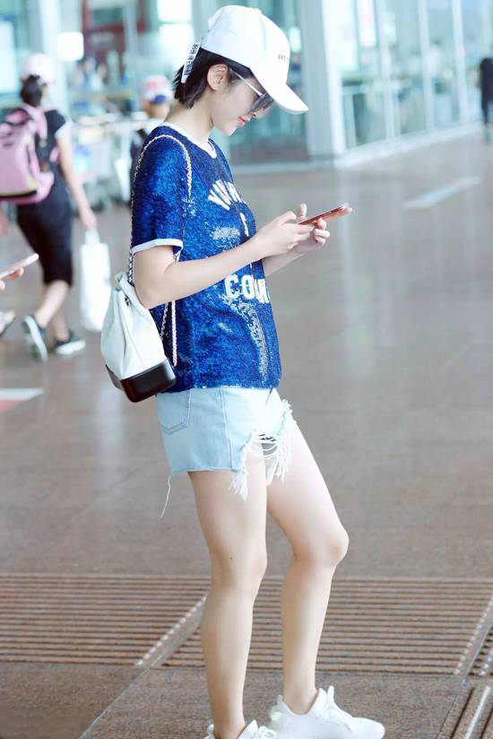 成都双肩包定做1